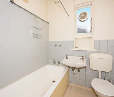 1/38 Alexandra Street, South Yarra VIC 3141 - Apartment For Rent | ... - Photo 2
