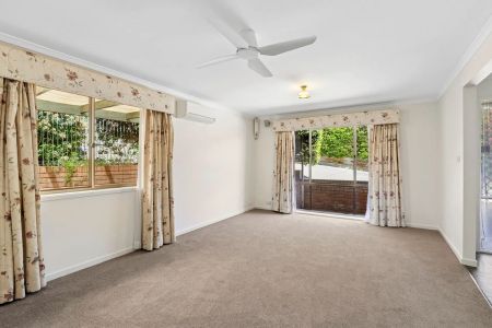 Freshly Updated Free Standing Town House - Photo 5