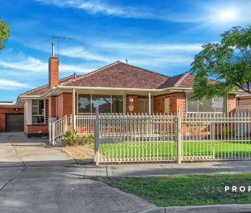 21 Lima Street, St Albans, Vic 3021 - Photo 3