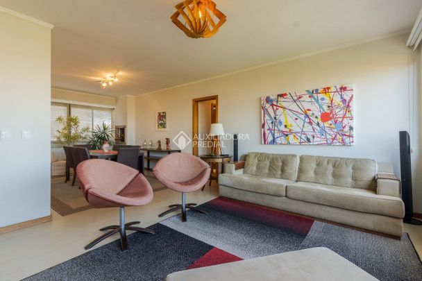 Apartamento com 3 quartos e 100m² para alugar em São João, Porto Alegre. - Foto 1