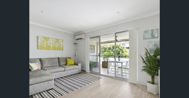 Enormous two bed unit in resort style complex - Photo 1