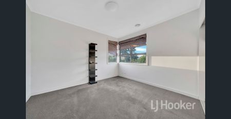 Experience Quality Family Living in Waverley Park Estate! - Photo 4