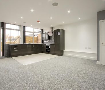 1 bedroom flat to rent - Photo 2