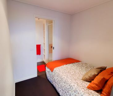 1 Bedroom Balcony East - Photo 3