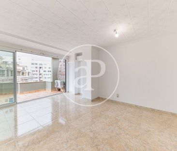 2 bedroom luxury penthouse for rent in Palma de Mallorca, Spain - Photo 5