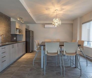 Appartement à louer - Laval (Chomedey) (Place Renaud) - Photo 2