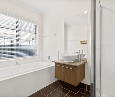 Perfectly Positioned, Freshly Renovated Family Home!! - Photo 1