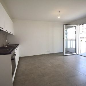 Charmant studio dans une nouvelle construction près de la gare - Photo 2