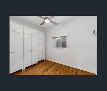 Charming 1-Bedroom Granny Flat in Convenient Dapto Location - Photo 2
