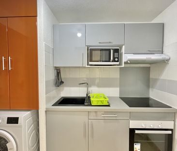 Location Appartement 2 pièces 40m² BAIE MAHAULT 97122 - Photo 5