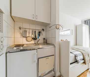 City-Residence: Schweizer Straße: helles, modernes Singleapartment ... - Photo 1