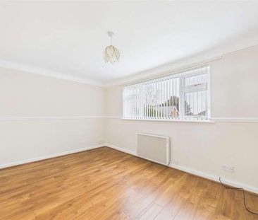 Garden Court, Birkenhead, CH42 - Photo 6