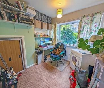 3 bedroom terraced house to rent - Photo 2