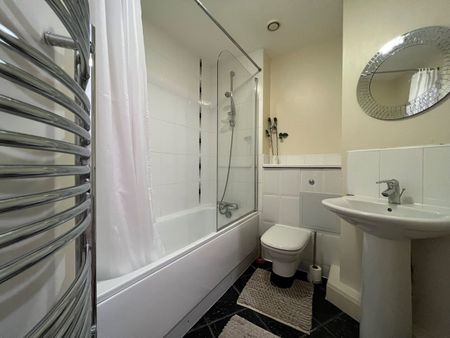 1 Bed Flat, Wheeleys Lane, B15 - Photo 5