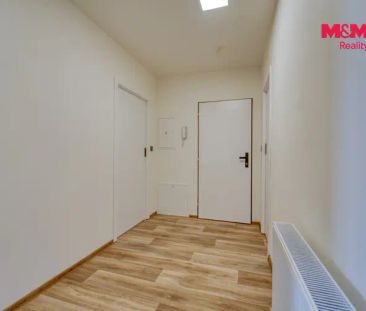 Pronájem bytu 2+kk, 37 m - Fotografie 3