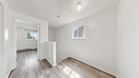 For Lease - 424 Chaleur Avenue, Oshawa, Ontario - Photo 3