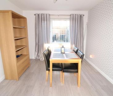 3 Queens Gardens, Newtownabbey, BT36 5JA - Photo 4