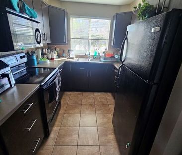 Large 2bed 2bath Condo; Rutland – Available May or June - Photo 5