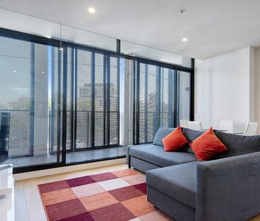 MODERN BEAUTY AND STYLE - Photo 4