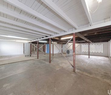 Renovated Gem! - Photo 3