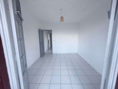 Appartement rénové - Photo 2