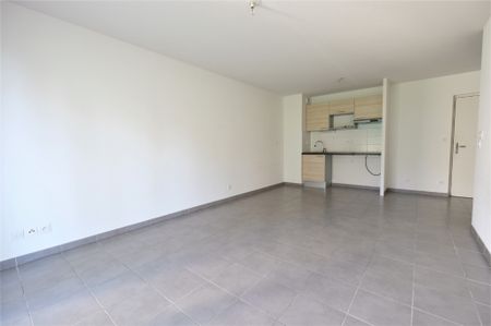 Apartment - Photo 3