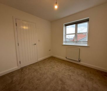 3 Bedroom House To Rent - Photo 3