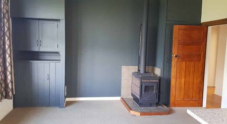 DANNEVIRKE- THREE BEDROOM - Photo 3