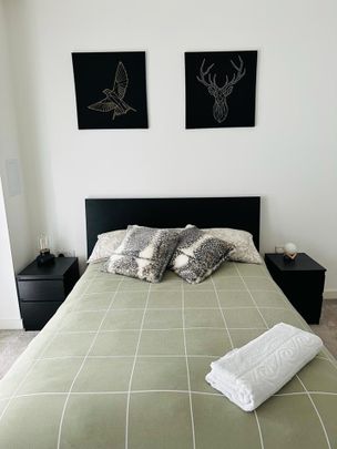 1 Bed Flat, Thunderer Street, E13 - Photo 1