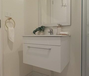 Self-Contained Guest Suite in Mairangi Bay area - Photo 4