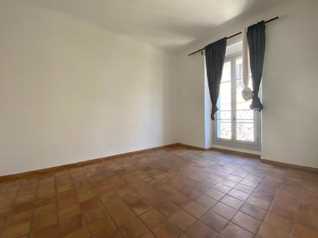 « AVIGNON IM - APPARTEMENT T2 RÉNOVÉ DE 32.15M² » - Photo 5