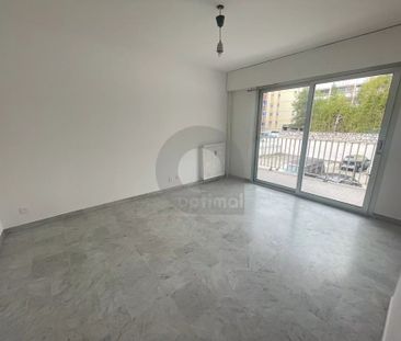 Location Appartement 1 pièce 23m² ROQUEBRUNE CAP MARTIN 06190 - Photo 3