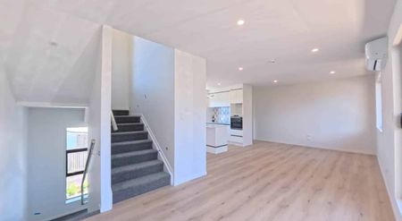 Brand New Townhouse - Photo 2