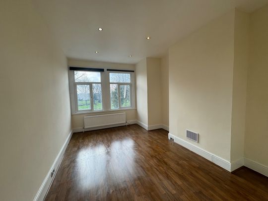 2 Bed Maisonette, Melfort Road, CR7 - Photo 1