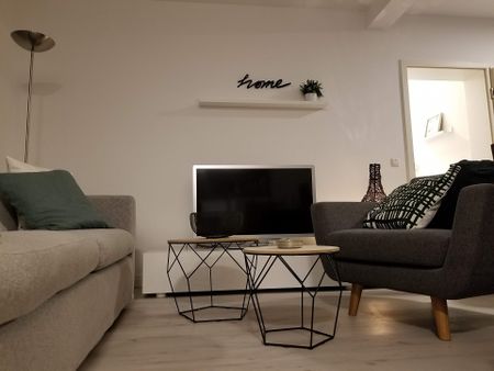 Terrassenwohnung mit Designer-Möblierung in Köln - Photo 5