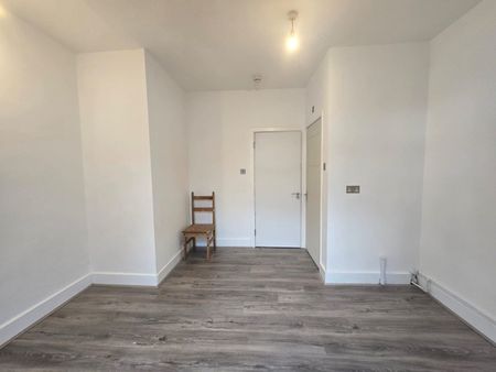 Studio Flat, Stanstead Road, SE23 - Photo 3