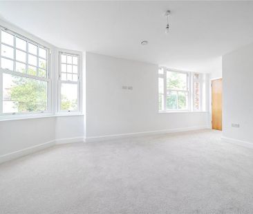 2 bedroom maisonette to rent - Photo 5