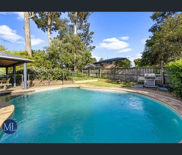 Modern Family Home - CTHS Zone - Photo 3