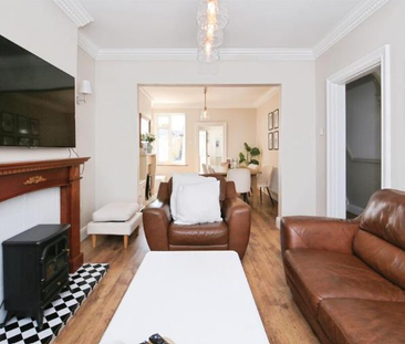 3 bedroom property to rent - Photo 1