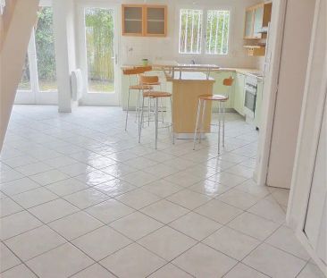 Location maison 4 pièces - 116m² à Merignac (33700) - Photo 3