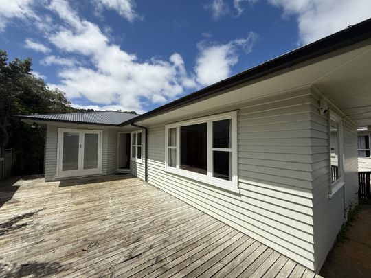 136 Broderick Street, Johnsonville - Photo 1