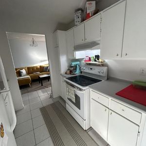 2 chambres (4-1/2) Longueuil, électricité incluse, 1er avril, 1545$ - Photo 2