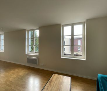 Location Appartement 2 pièces 46m² - Photo 6