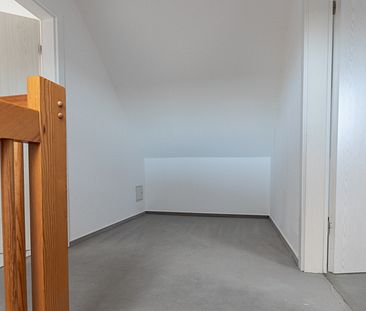 ** Schöne Maisonette-Wohnung im Dachgeschoss | 3 Zimmer |Tageslichtbad |ab Juli bezugsfrei ** - Foto 5