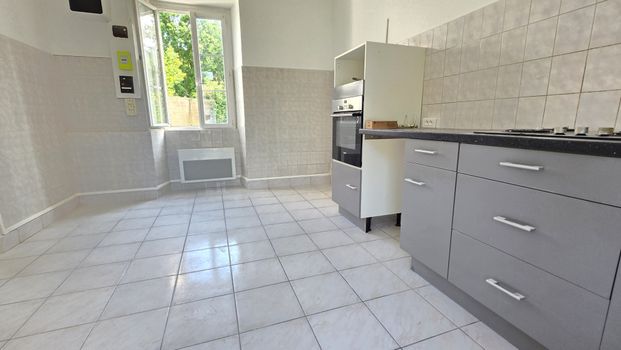Location Appartement 2 pièces 43m² BOUCAU 64340 - Photo 1