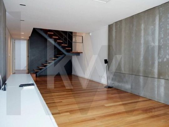 2 room luxury House for rent in Alvalade, Lisbon - Photo 1