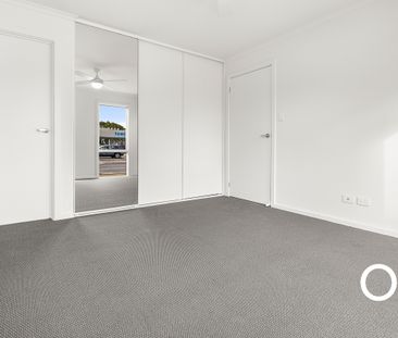 Open the door to central coastal living - Photo 3