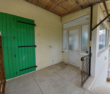 � louer ? Appartement T1 avec terrasse � Simiane, - Photo 4