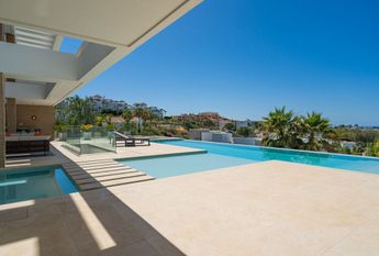 Luxury Villa for rent in Benahavís, Andalusia