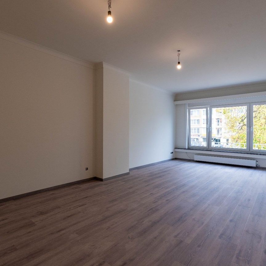 Opgefrist appartement met 2 slaapkamers - Foto 1